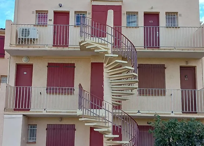 דירה Au Centre De Avec Terrasse Et Parking, Proche Commodites - Fr-1-387-178 מרסיאן