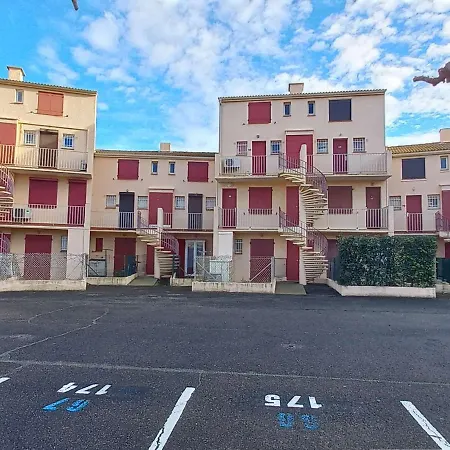 Apartmán Au Centre De Avec Terrasse Et Parking, Proche Commodites - Fr-1-387-178 *